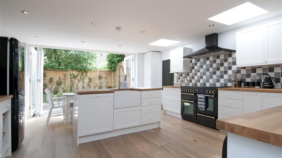 Kitchen/Dining Room