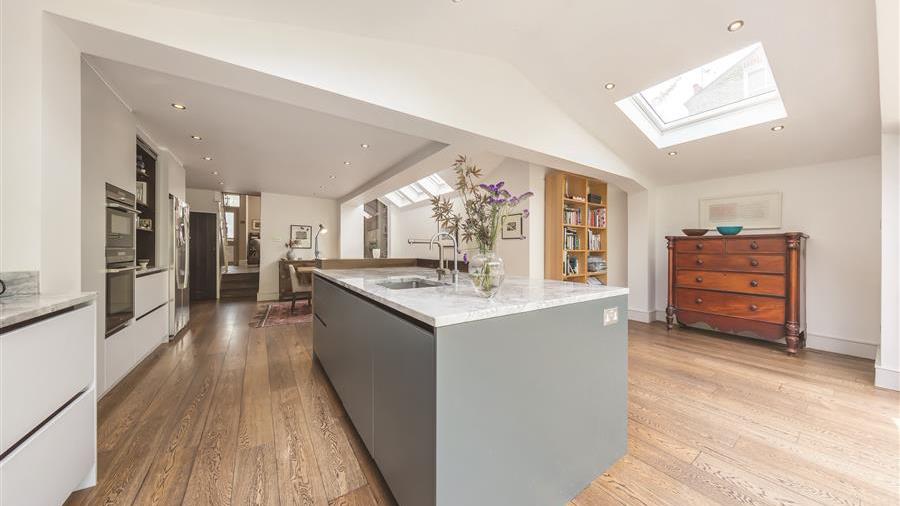Kitchen/Dining Room