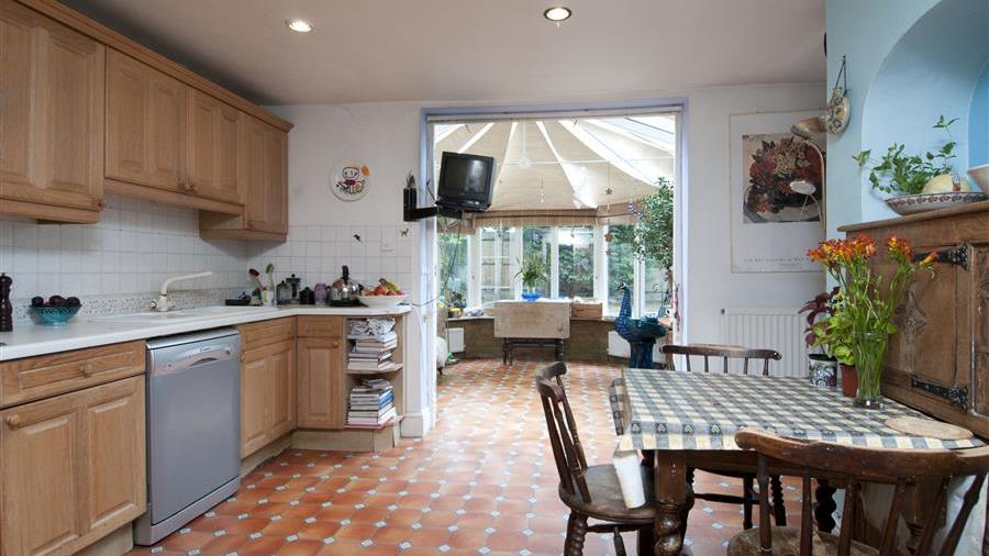 Kitchen/Dining Room