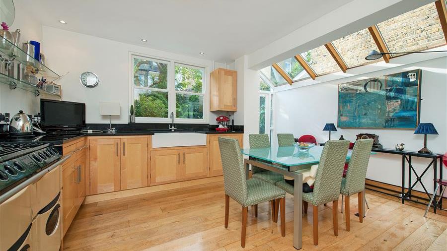 Kitchen/Dining Room