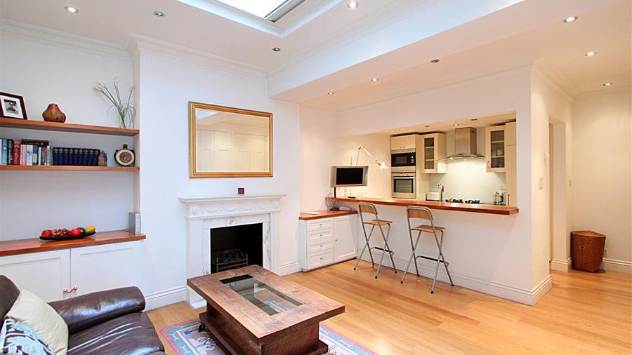 Studio Room