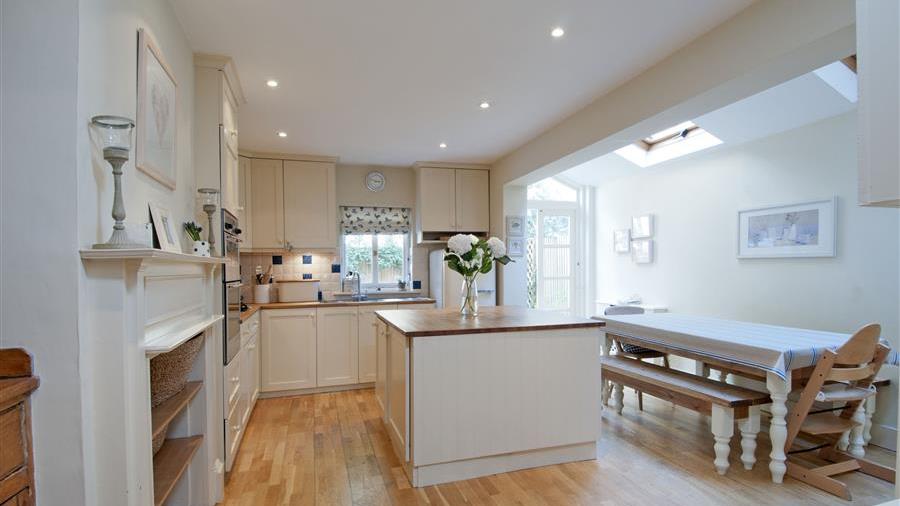Kitchen/Dining Room