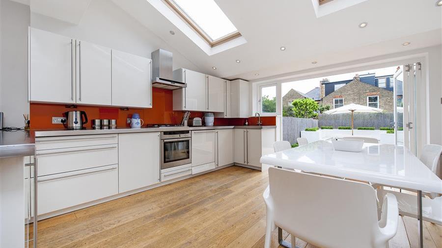 Kitchen/Dining Room