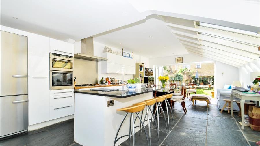 Kitchen/Breakfast Room