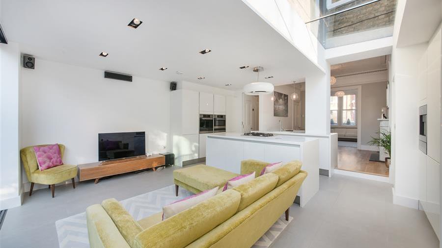 Kitchen/Family Room