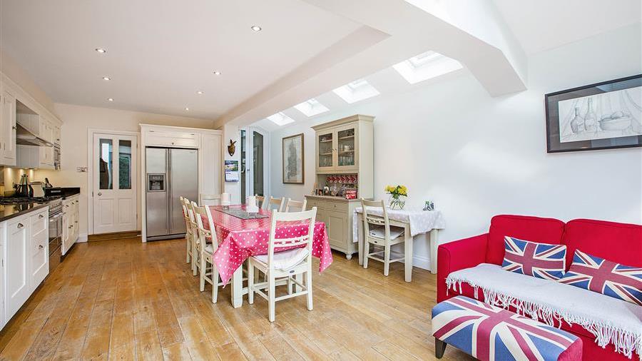 Kitchen/Dining Room