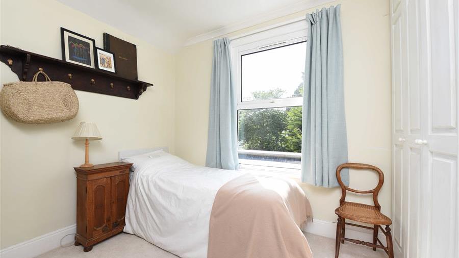 Fifth Bedroom