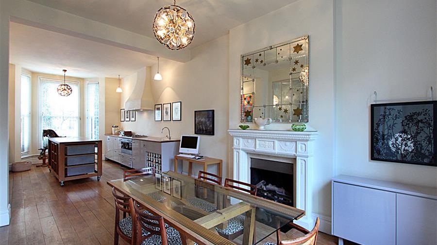 Kitchen/Family Room