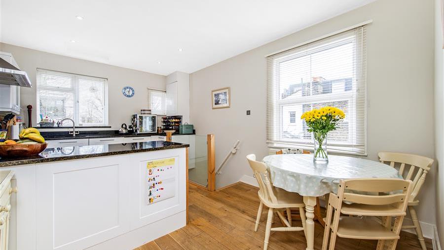 Kitchen/Dining Room