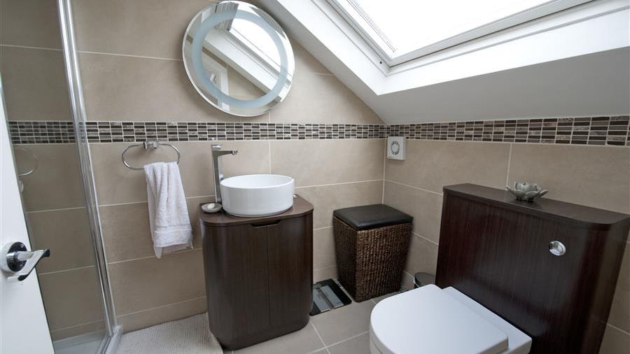 En-Suite Bathroom