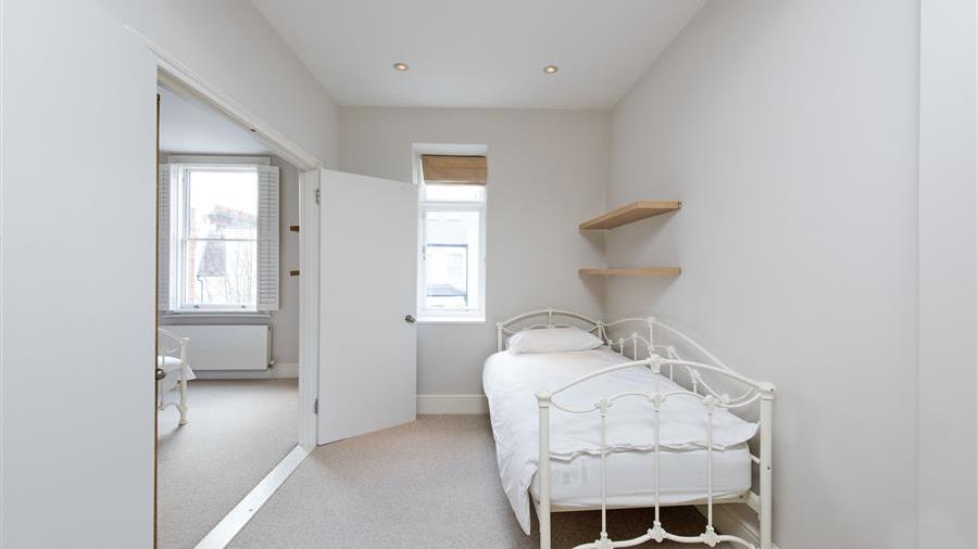 Fifth Bedroom