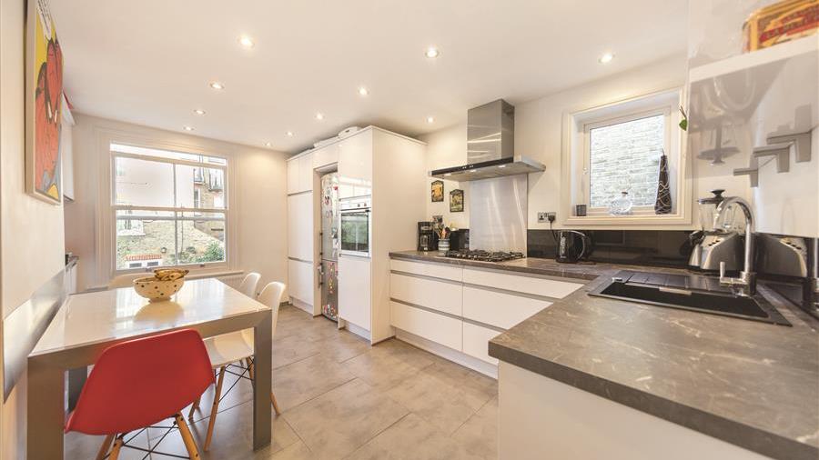 Kitchen/Dining Room