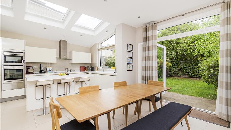 Kitchen/Breakfast Room