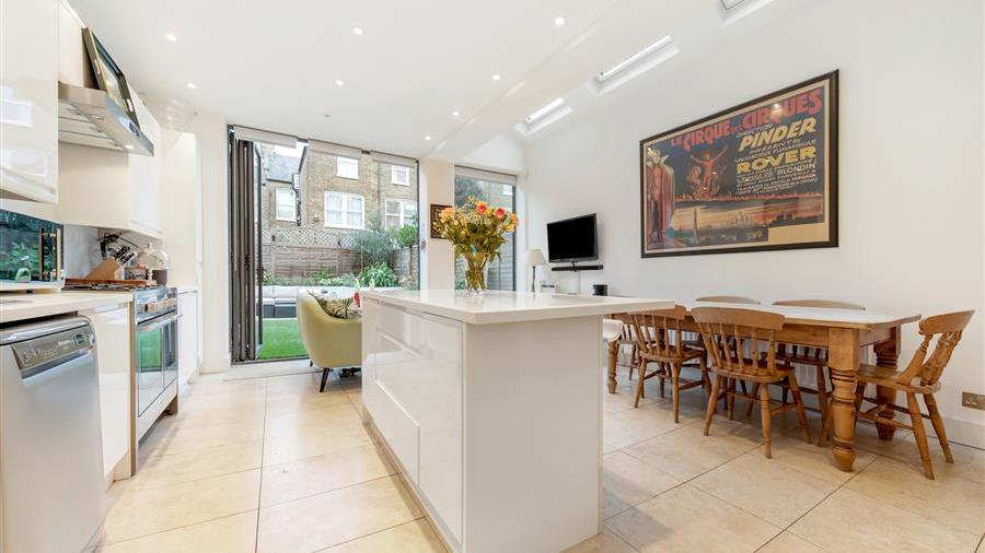 Kitchen/Dining Room