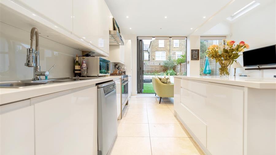 Kitchen/Dining Room