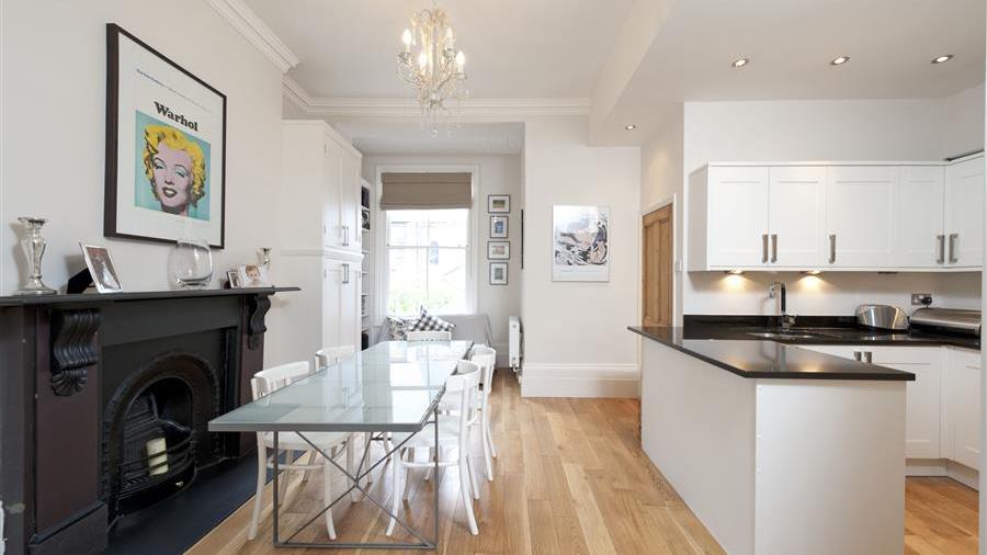 Kitchen/Dining Room