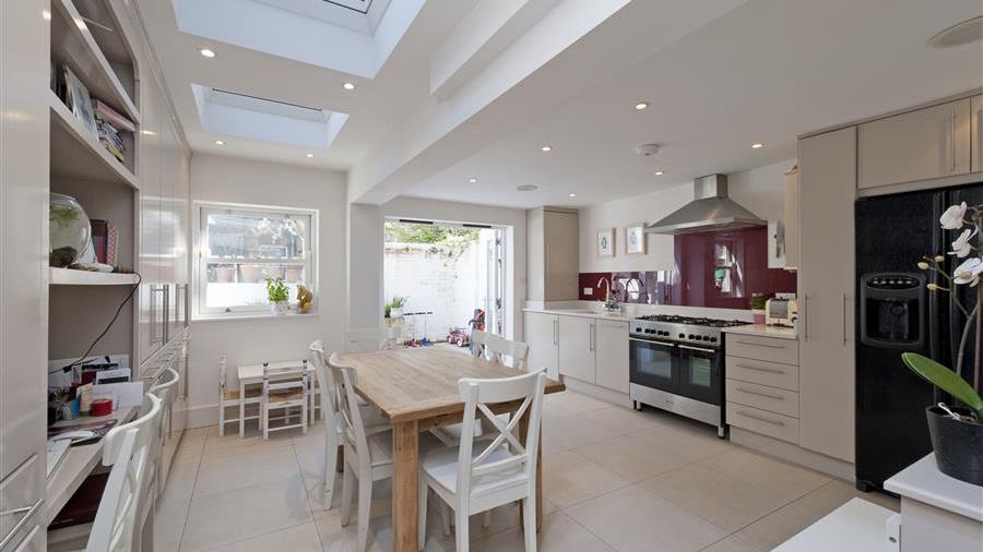 Kitchen/Dining Room
