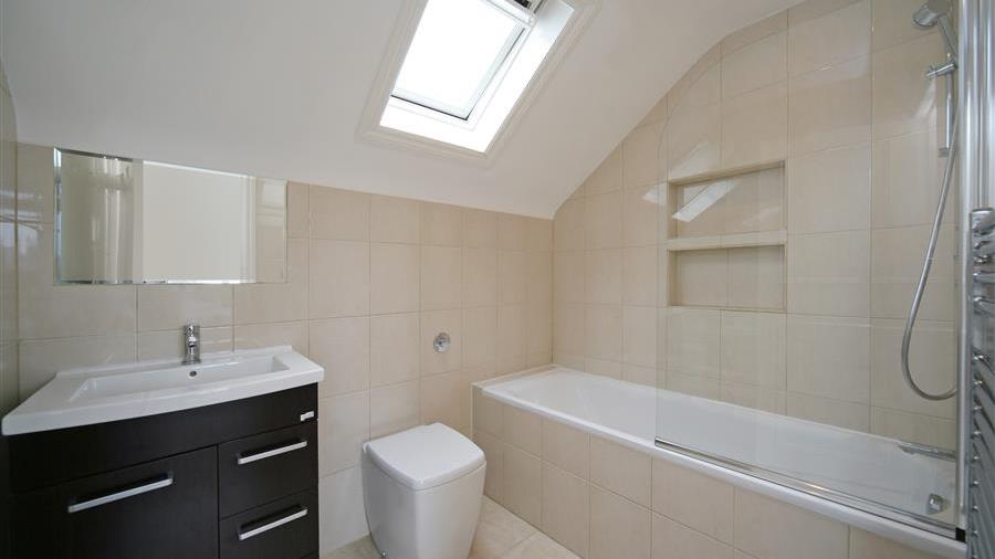 En-Suite Bathroom