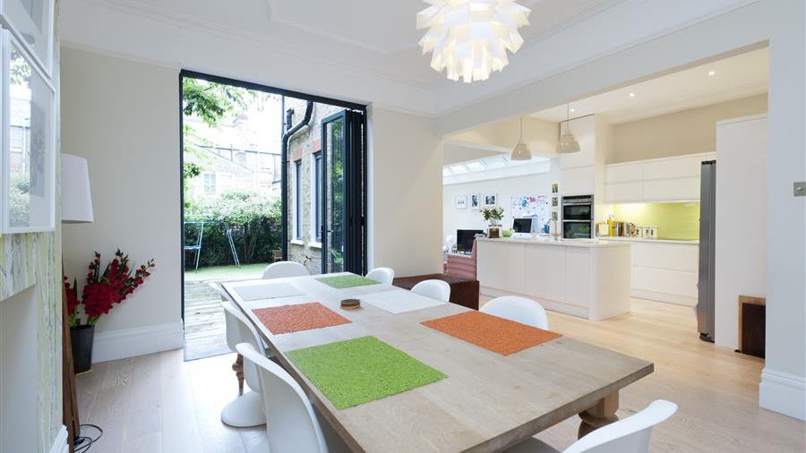 Kitchen/Dining Room