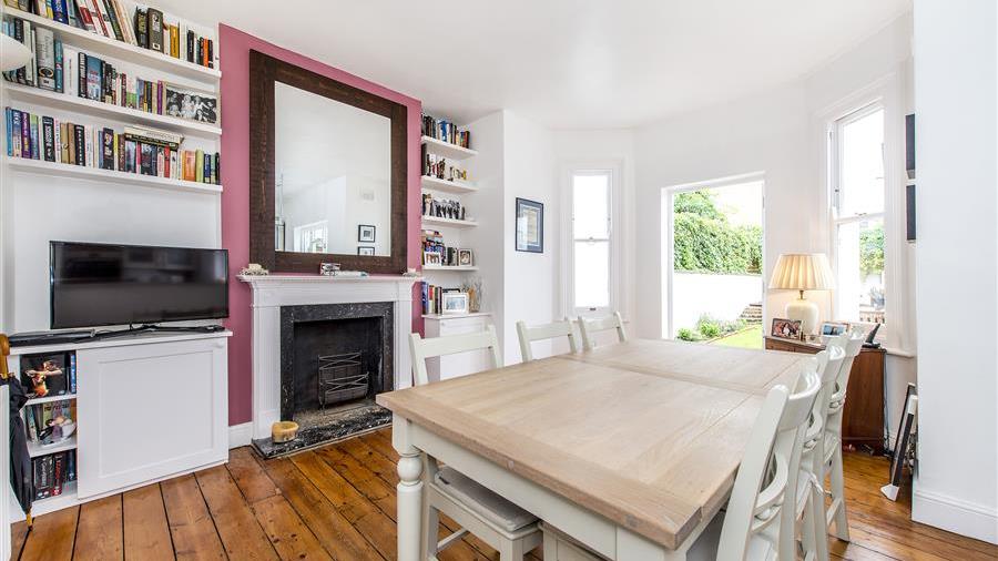 Kitchen/Dining Room