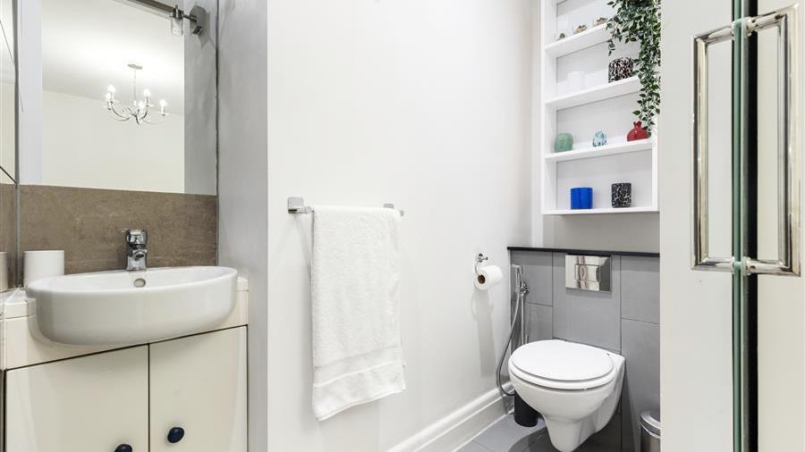 En-Suite Shower Room