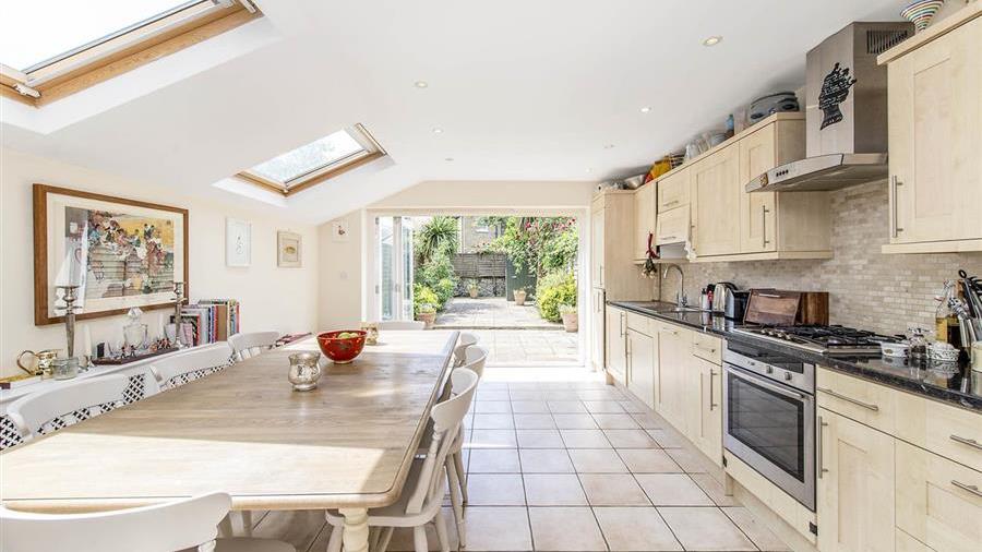 Kitchen/Dining Room