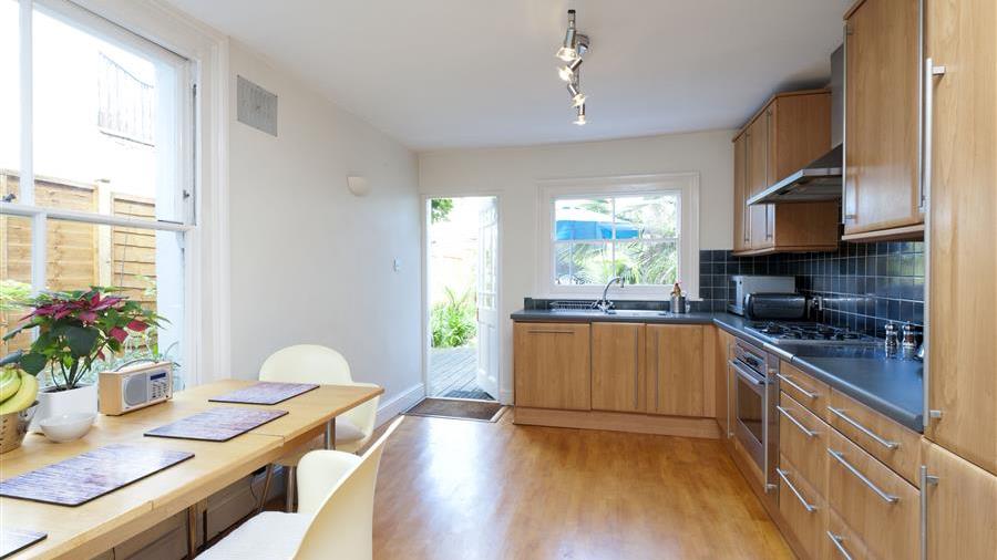 Kitchen/Dining Room