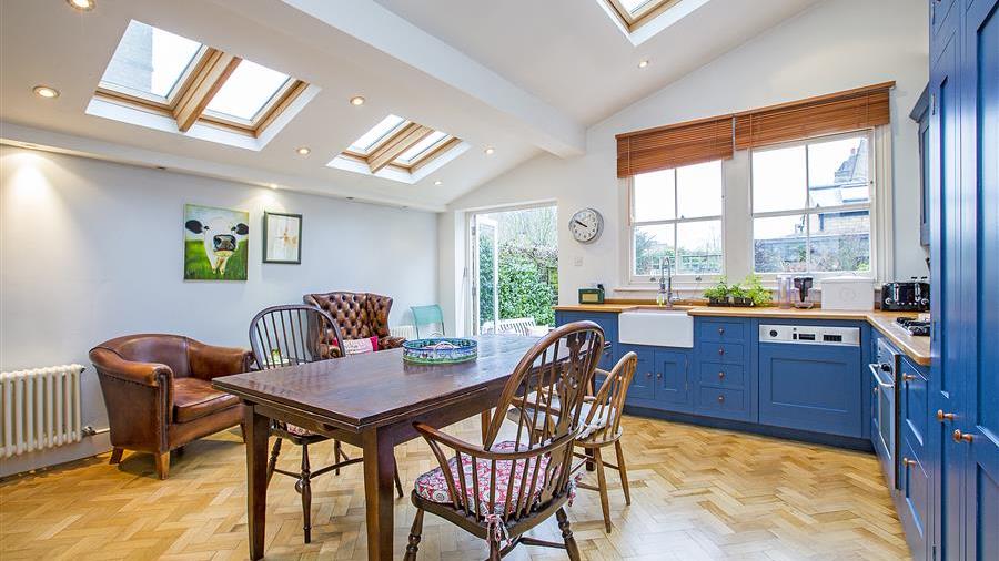Kitchen/Breakfast Room