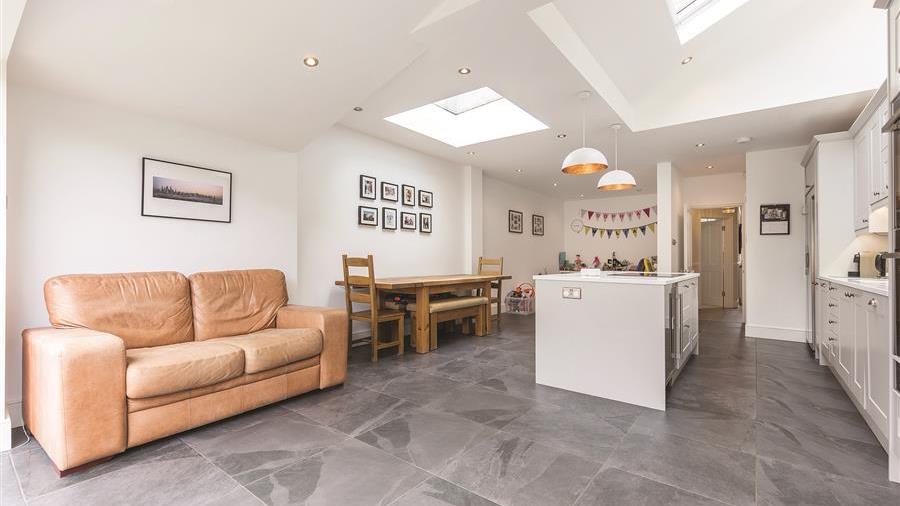 Kitchen/Breakfast Room