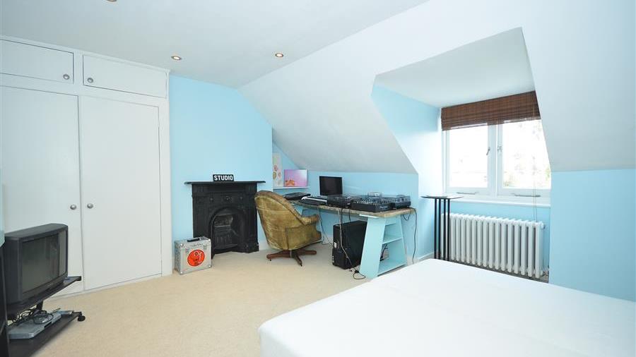 Fourth Bedroom