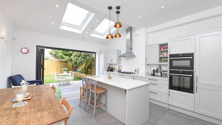 Kitchen/Dining Room