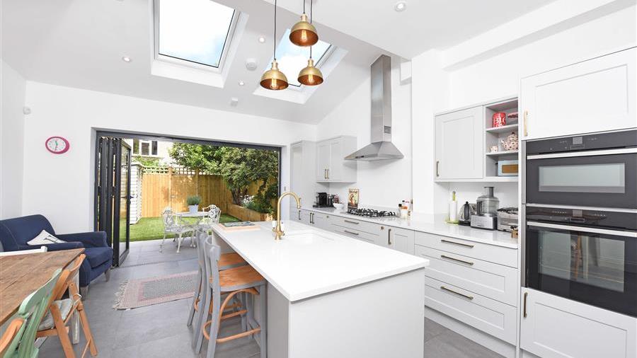 Kitchen/Dining Room