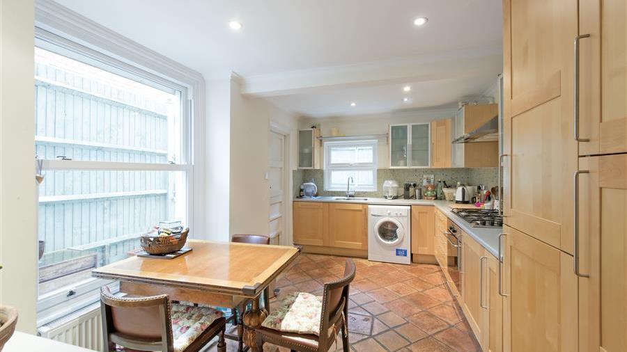 Kitchen/Breakfast Room