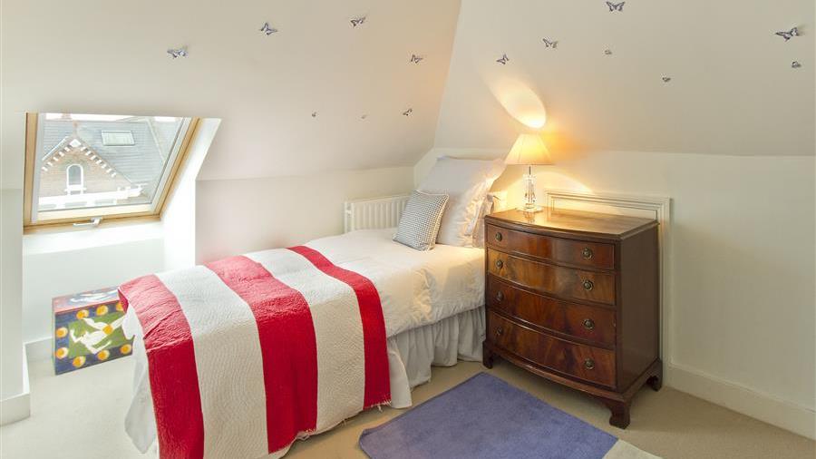 Fifth Bedroom