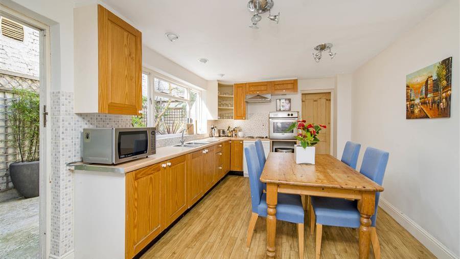 Kitchen/Dining Room