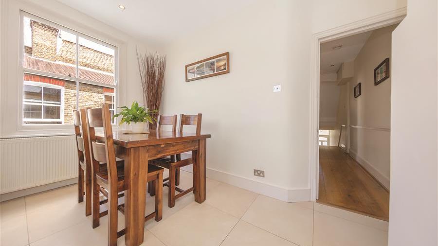 Kitchen/Breakfast Room