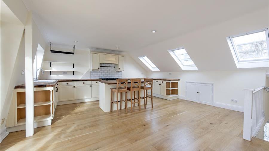 Kitchen/Dining Room