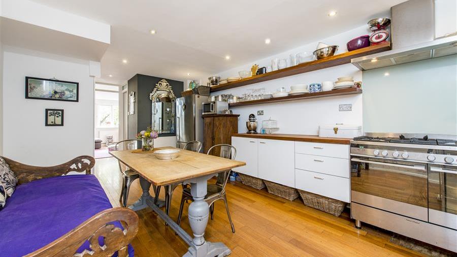 Kitchen/Dining Room