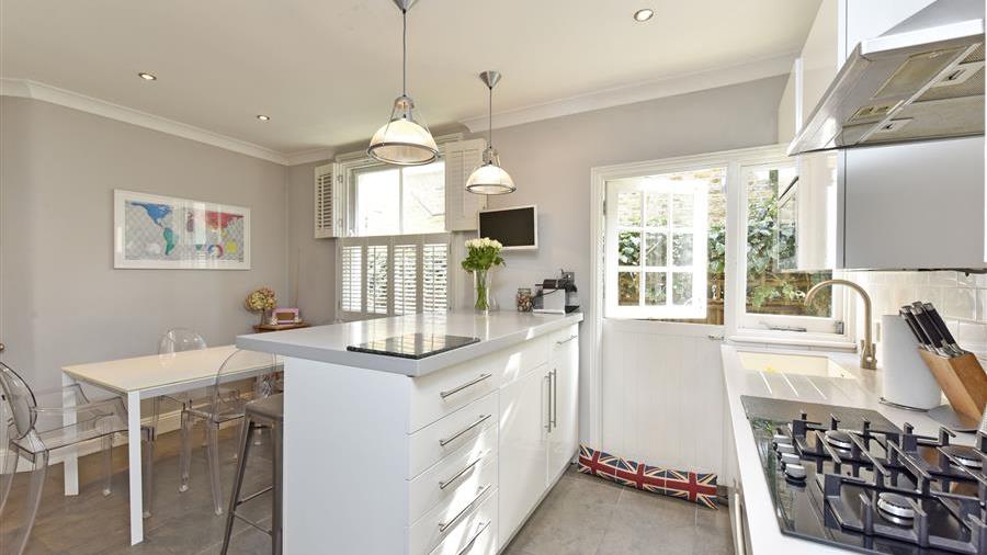 Kitchen/Breakfast Room