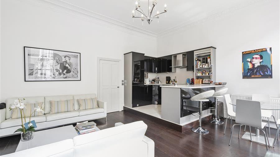 Kitchen/Reception Room