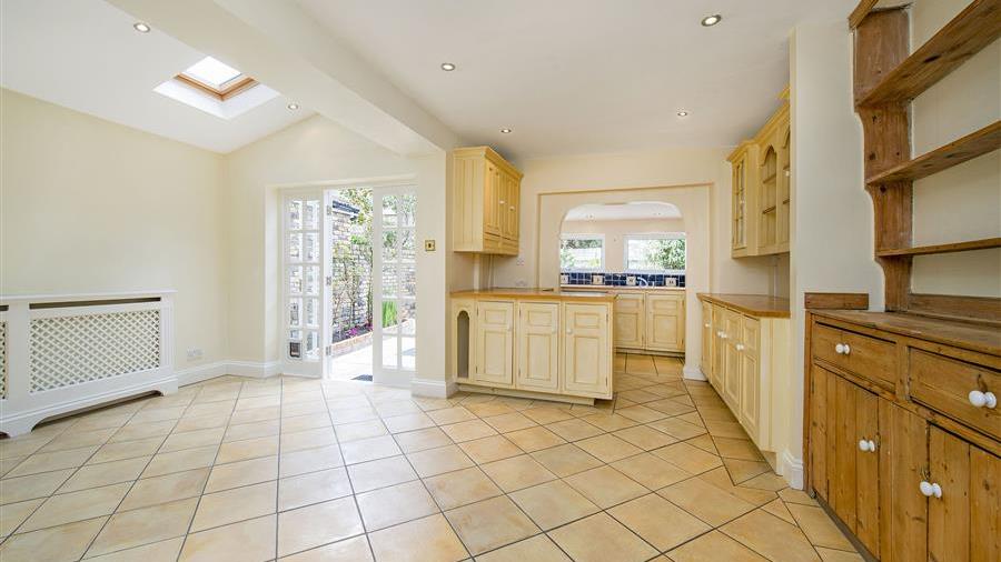 Kitchen/Dining Room