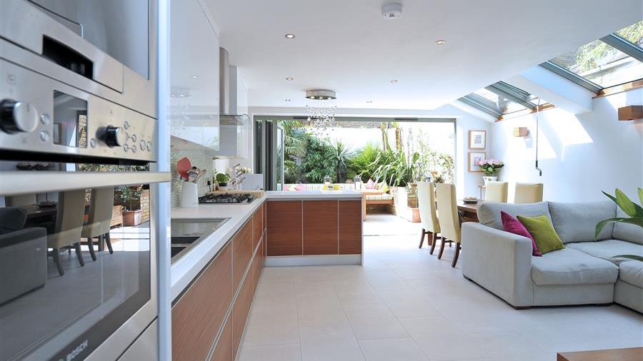 Kitchen/Dining Room