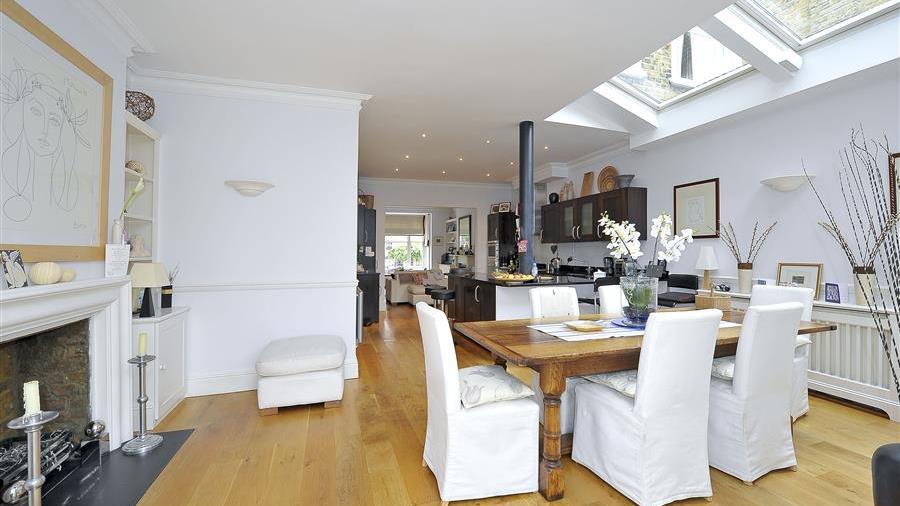 Kitchen/Dining Room