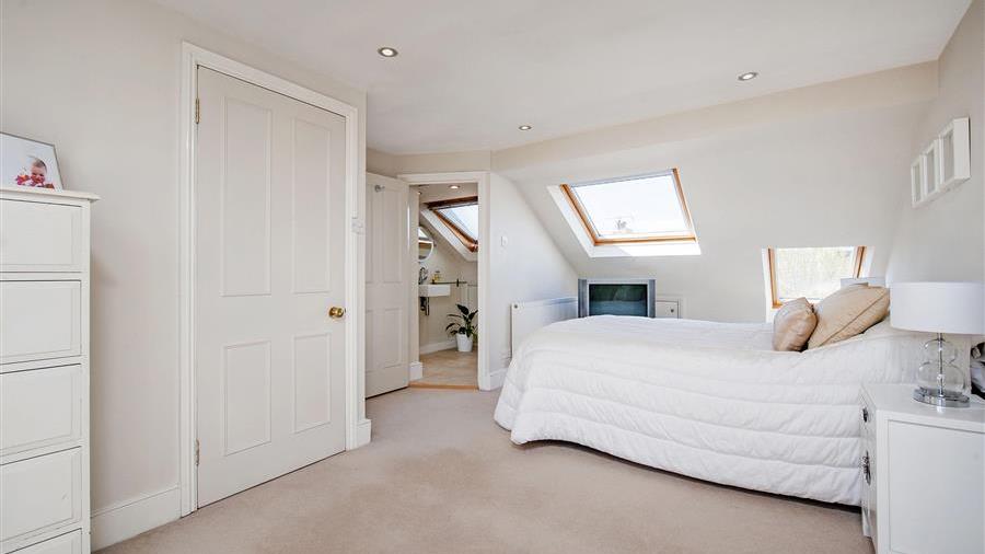 Fifth Bedroom