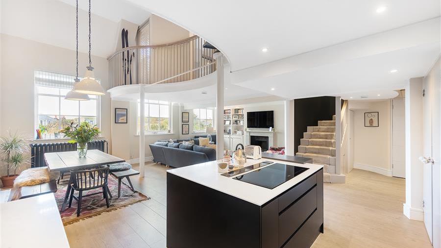 Kitchen/Reception Room