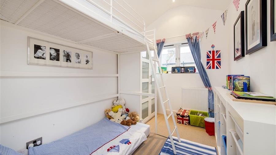 Fifth Bedroom