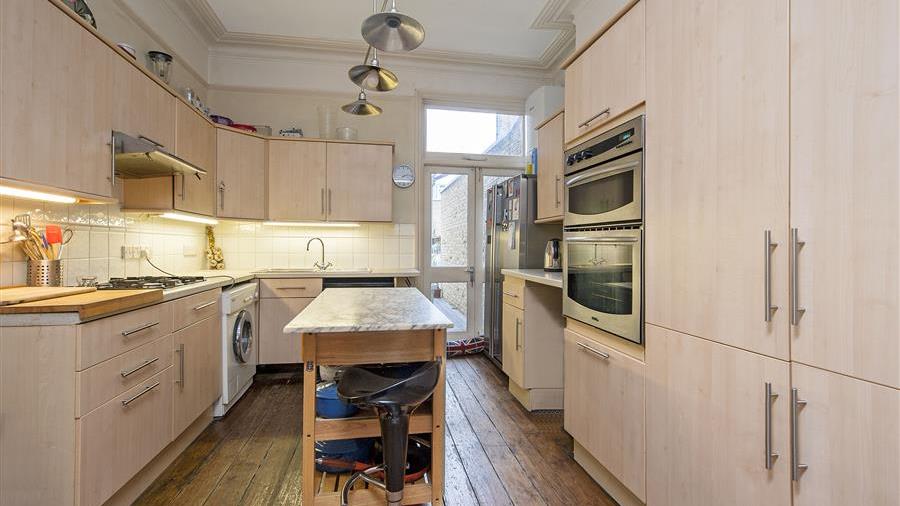 Kitchen/Dining Room