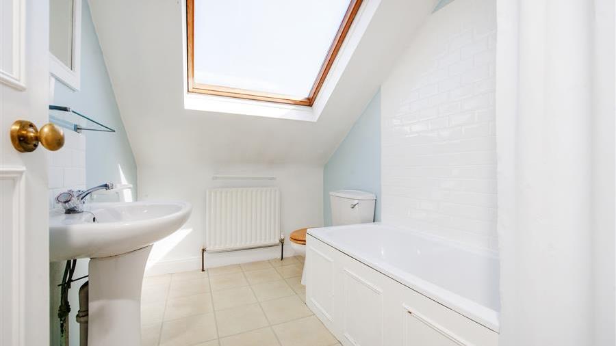 En-Suite Bathroom
