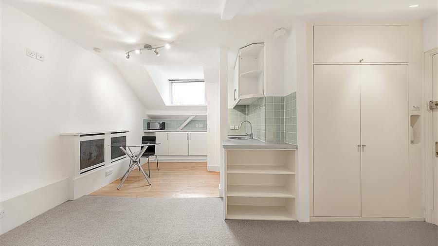 Self-Contained Flat