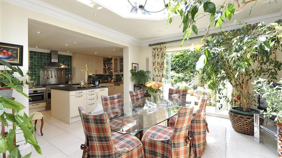 Kitchen/Dining Room